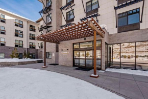 Cambria Hotel Copper Mountain